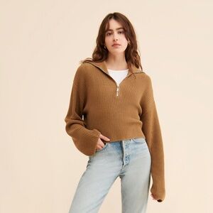 Oval Square Half-Zip Knit PullOver